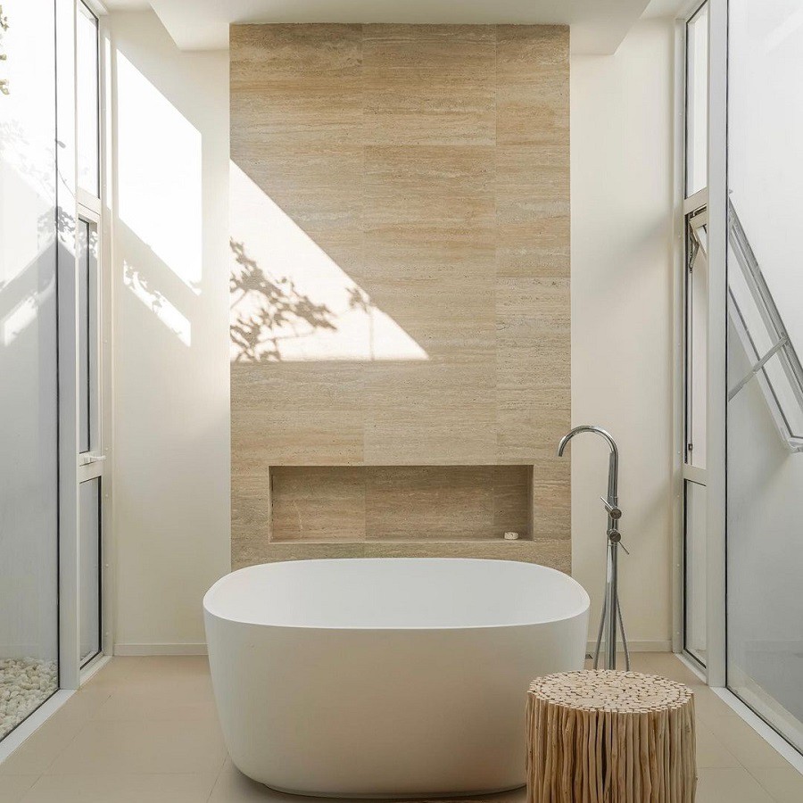 Roman Travertine Wall