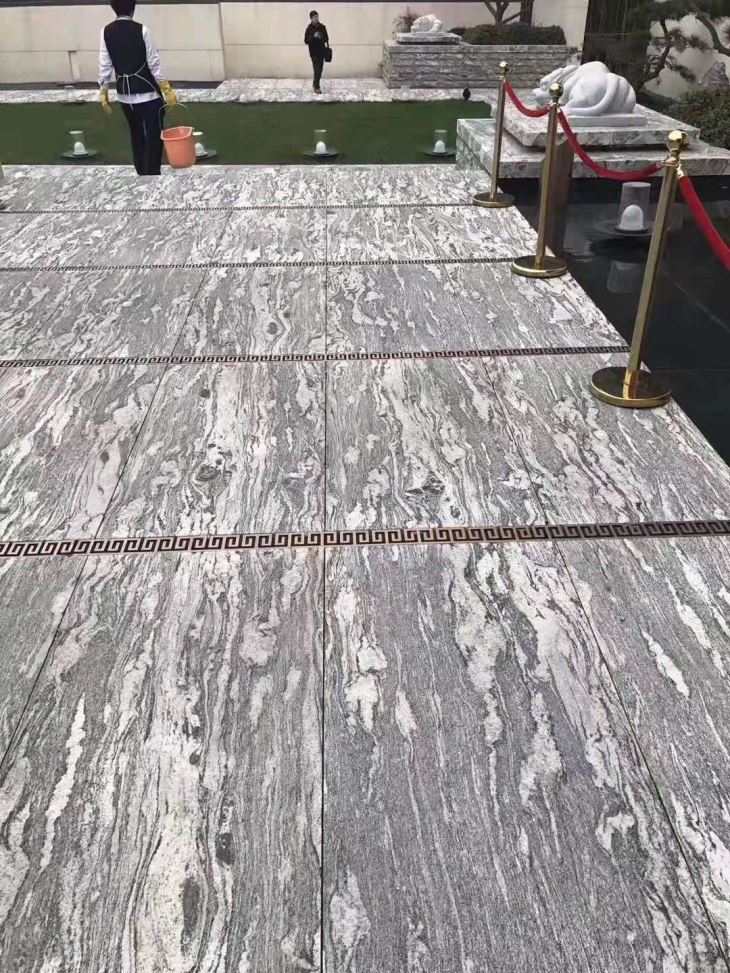 China Juparana Granite Tile