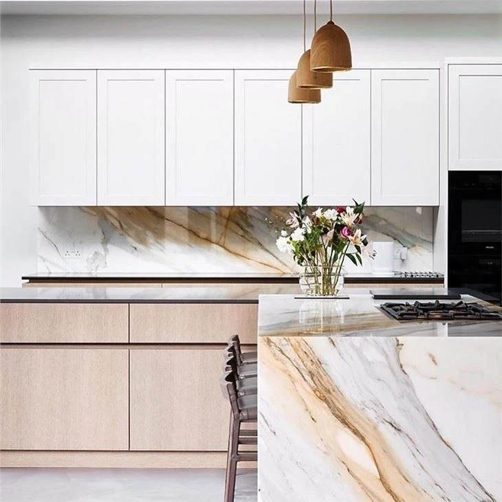 calacatta borghini marble kitchen